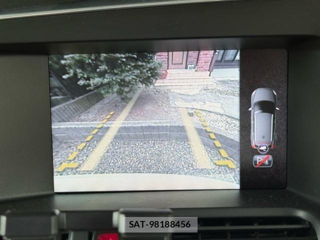 Volvo XC60 2014-03 7981479-23