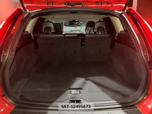 Volvo XC60 2013-10 8039054-21
