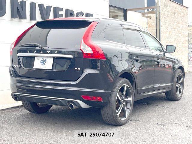 Volvo XC60 2014-03 8039051-17