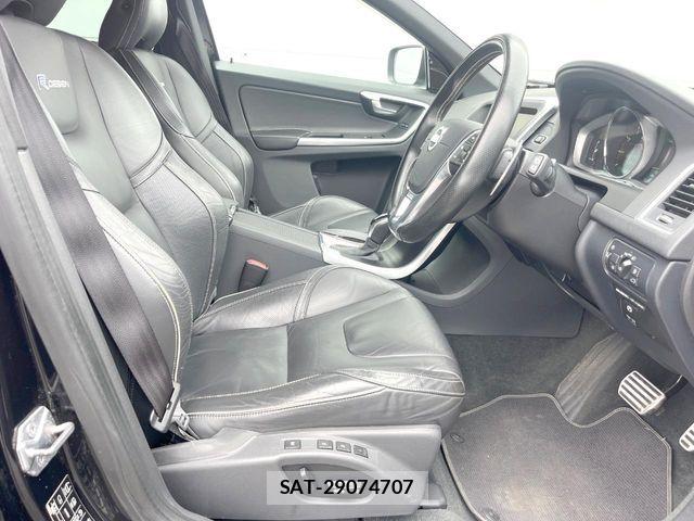 Volvo XC60 2014-03 8039051-8