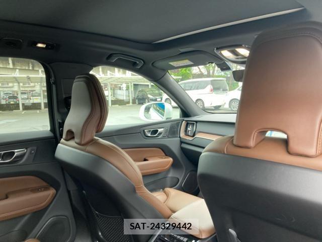 Volvo XC60 2023-09 8039052-10