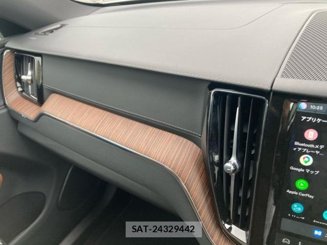 Volvo XC60 2023-09 8039052-15