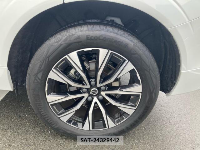 Volvo XC60 2023-09 8039052-6