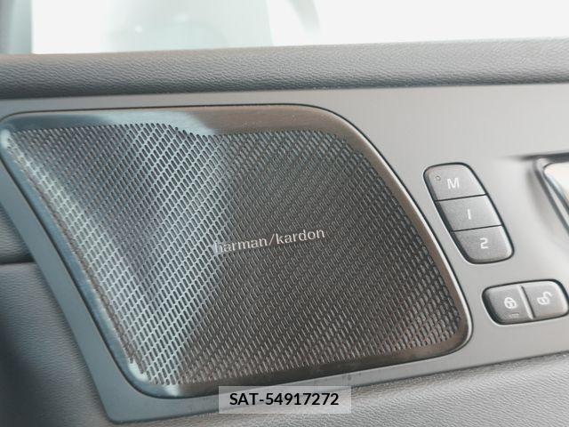 Volvo XC60 2022-11 8039050-17