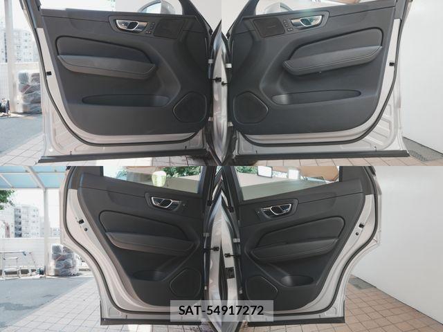 Volvo XC60 2022-11 8039050-5