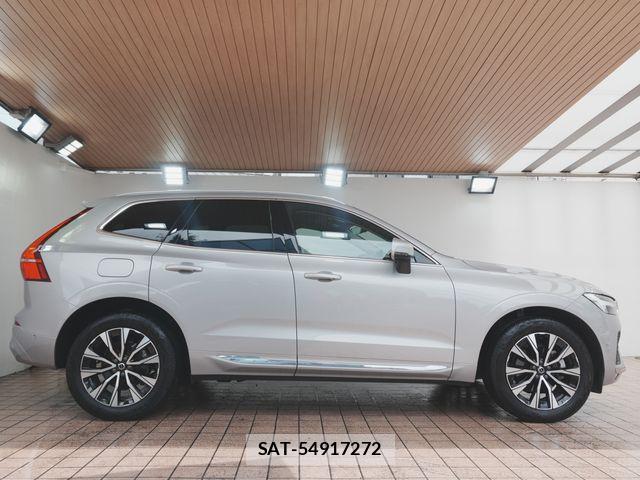 Volvo XC60 2022-11 8039050-8