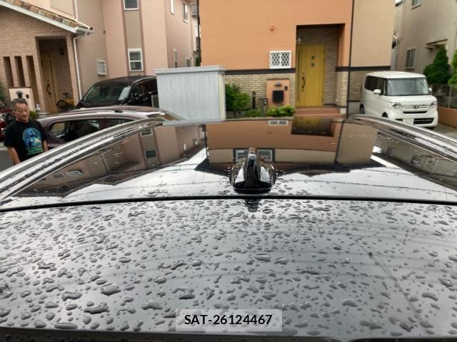 Volvo XC60 2018-06 8102561-6