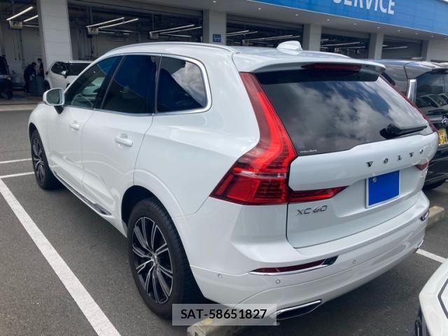 Volvo XC60 2020-11 8102560-10