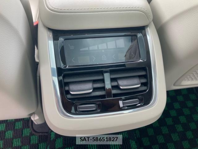 Volvo XC60 2020-11 8102560-13