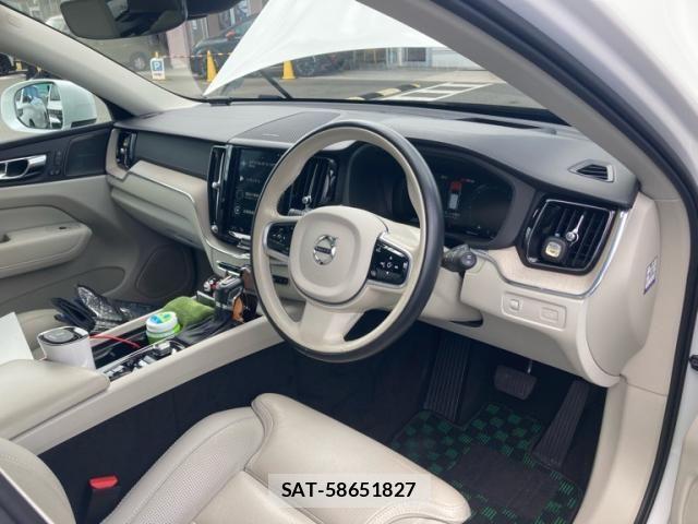 Volvo XC60 2020-11 8102560-18