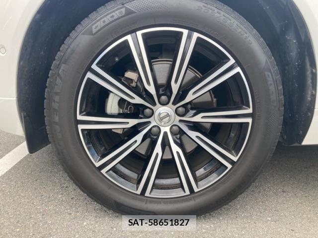 Volvo XC60 2020-11 8102560-6