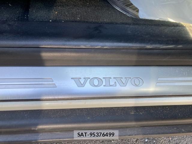 Volvo XC60 2013-12 8132894-14