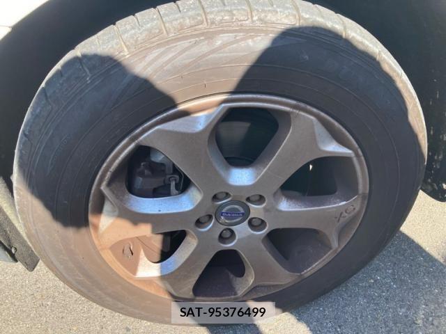 Volvo XC60 2013-12 8132894-7