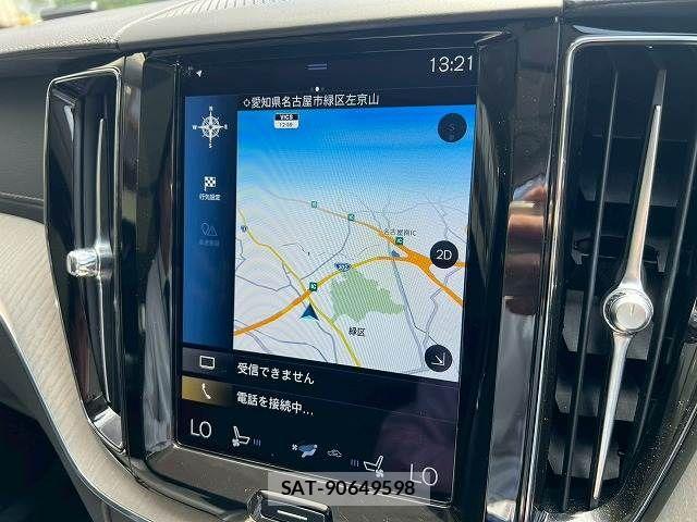 Volvo XC60 2021-05 8146959-2