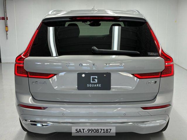 Volvo XC60 2024-12 8210898-13
