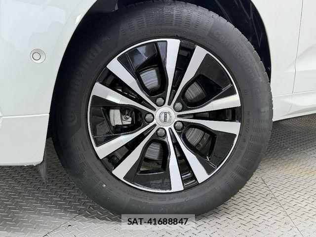 Volvo XC60 2021-07 8210900-15