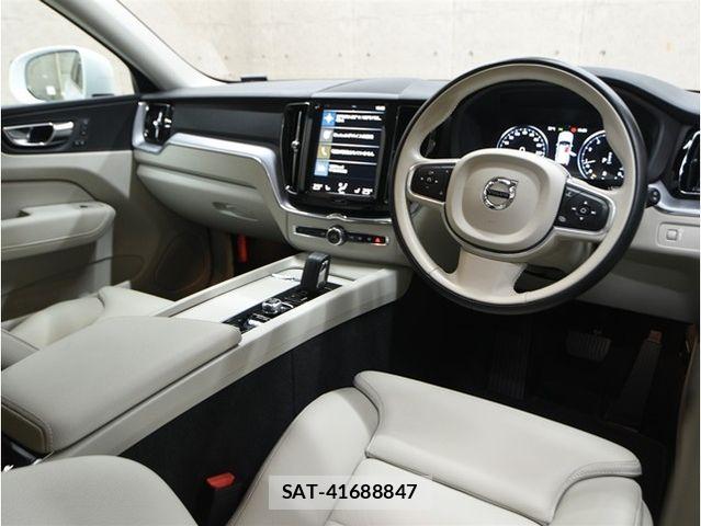 Volvo XC60 2021-07 8210900-19