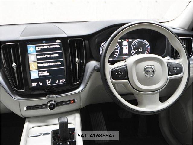 Volvo XC60 2021-07 8210900-20