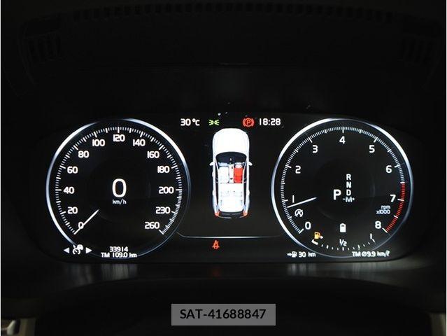 Volvo XC60 2021-07 8210900-23