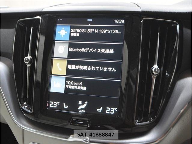 Volvo XC60 2021-07 8210900-24