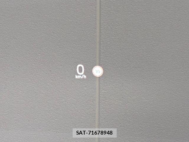Volvo XC60 2021-04 8210899-21