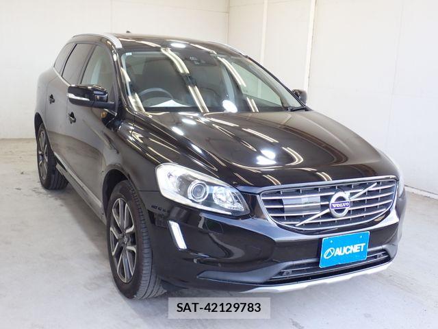 Volvo XC60 2017-12 8247095-3