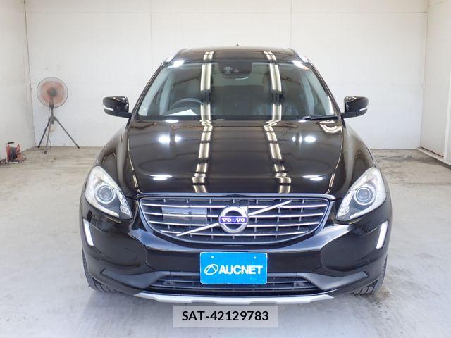 Volvo XC60 2017-12 8247095-4