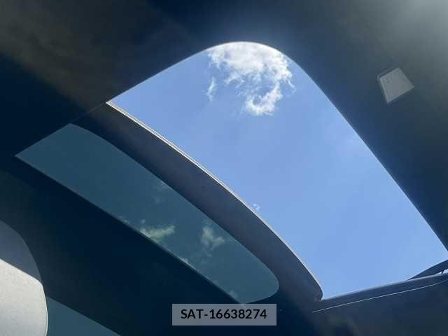 Volvo XC60 2021-06 8247097-4