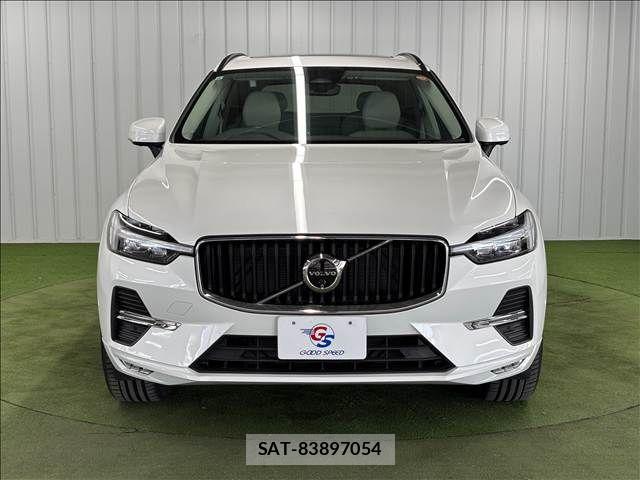 Volvo XC60 2024-10 8247096-12