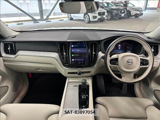 Volvo XC60 2024-10 8247096-3