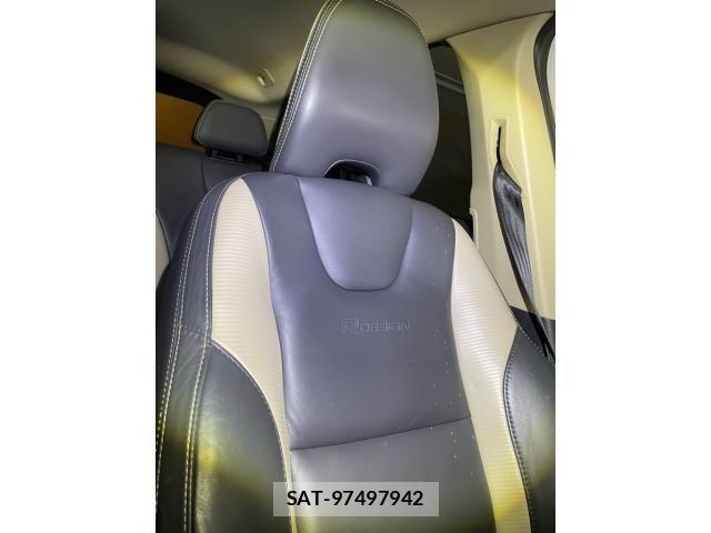 Volvo XC60 2013-09 8317919-11