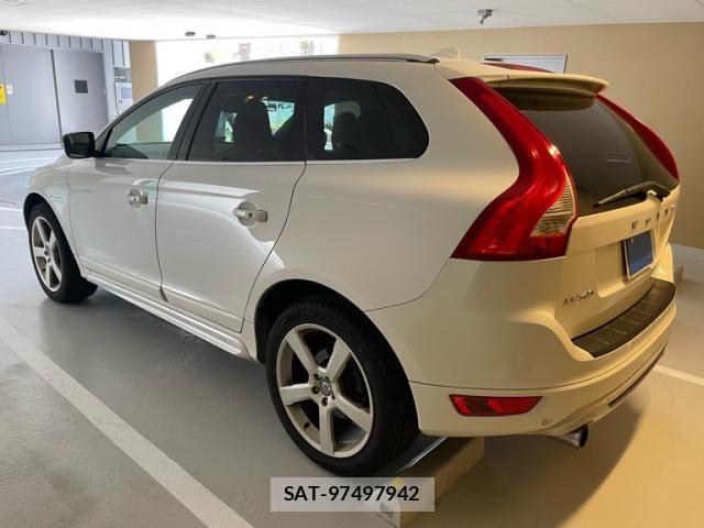 Volvo XC60 2013-09 8317919-1