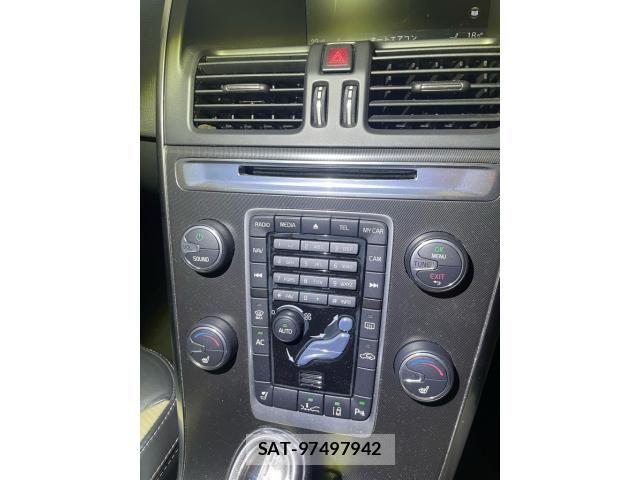 Volvo XC60 2013-09 8317919-7