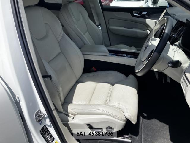 Volvo XC60 2020-06 8317917-10