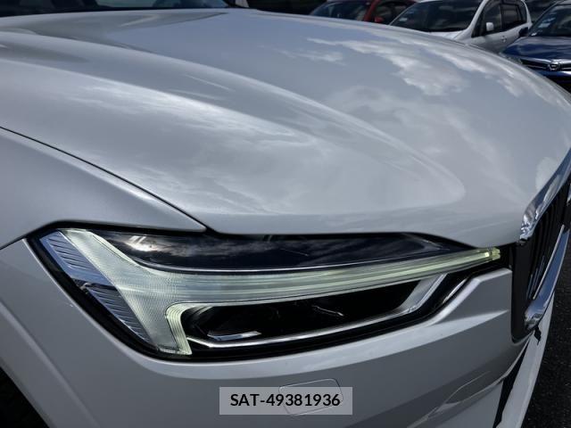 Volvo XC60 2020-06 8317917-16