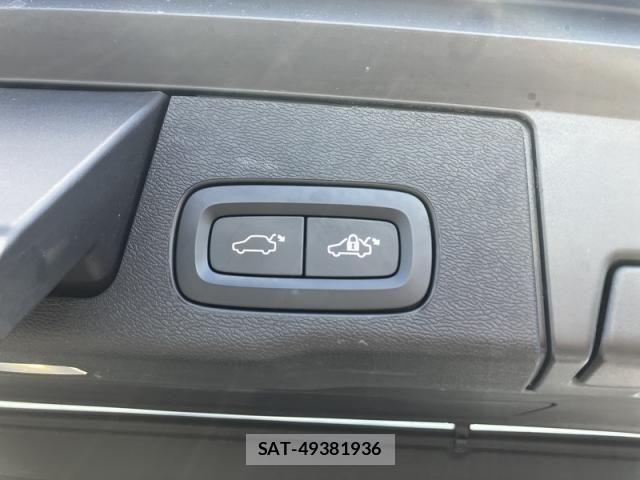 Volvo XC60 2020-06 8317917-25