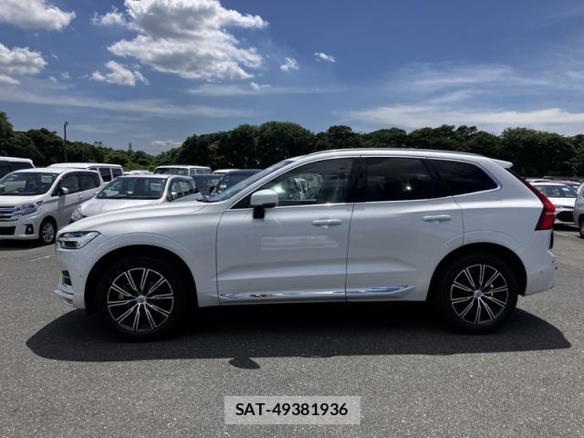 Volvo XC60 2020-06 8317917-7