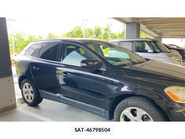 Volvo XC60 2012-10 8317920-2