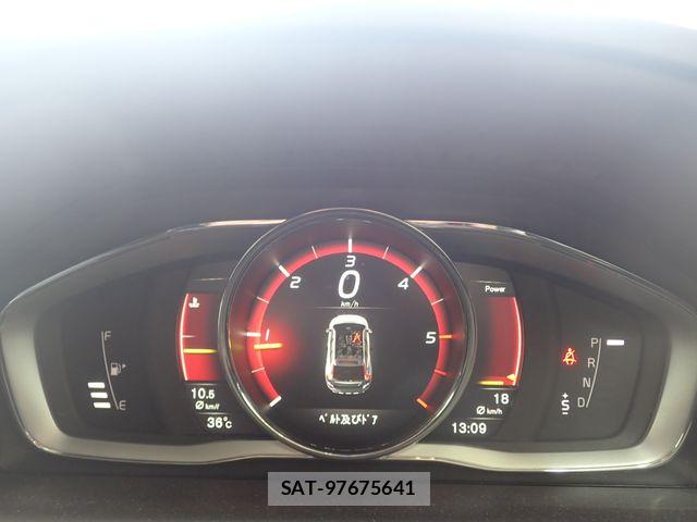 Volvo XC60 2017-04 8317915-12