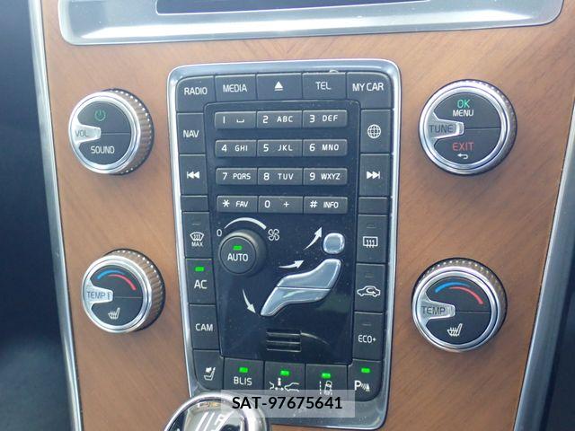 Volvo XC60 2017-04 8317915-14