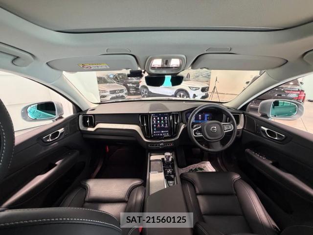 Volvo XC60 2024-08 8317914-1