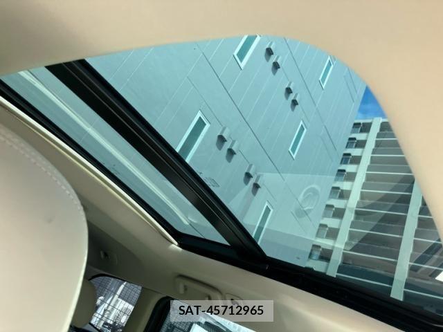 Volvo XC60 2017-09 8317918-18