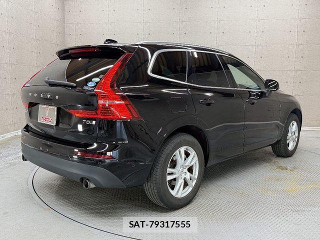 Volvo XC60 2019-05 8317916-1