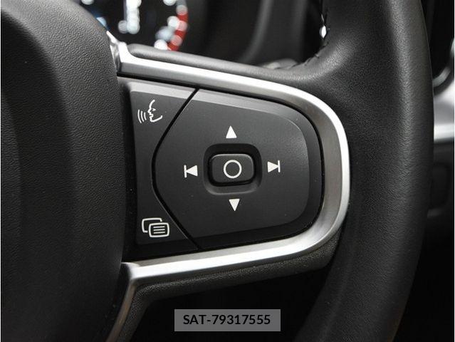 Volvo XC60 2019-05 8317916-19