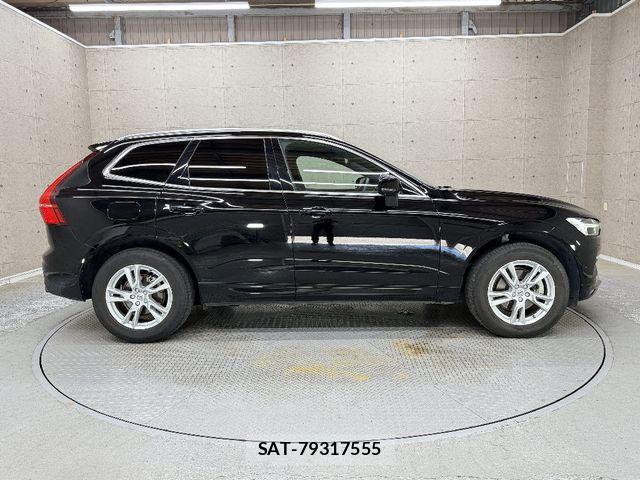 Volvo XC60 2019-05 8317916-8