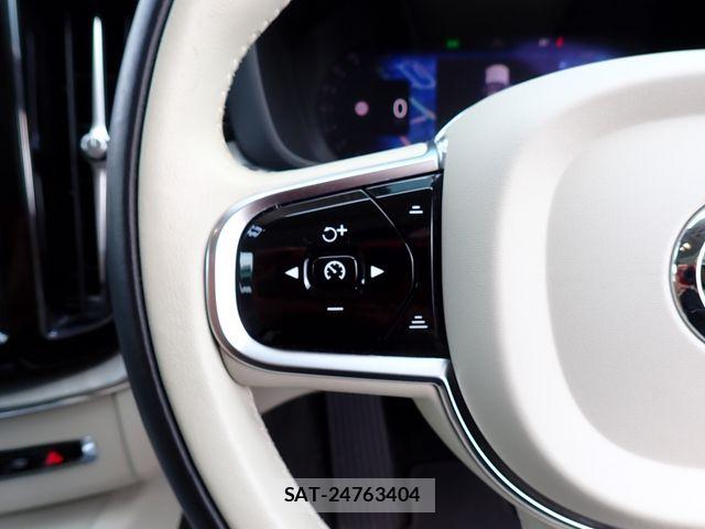 Volvo XC60 2024-02 8338408-13