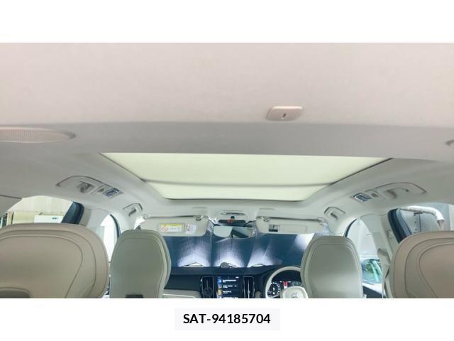 Volvo XC60 2020-09 8338412-11