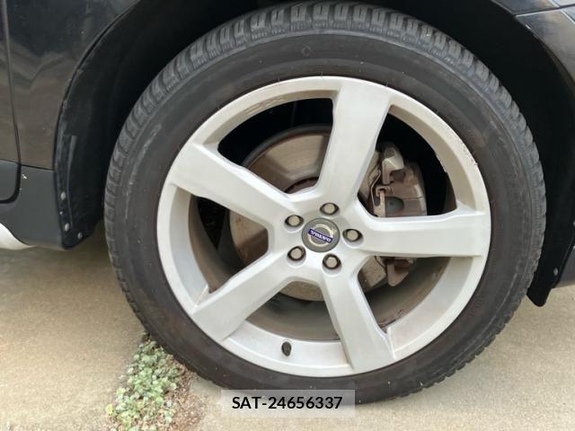 Volvo XC60 2013-08 8338416-3