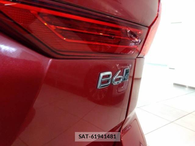 Volvo XC60 2021-09 8338409-21