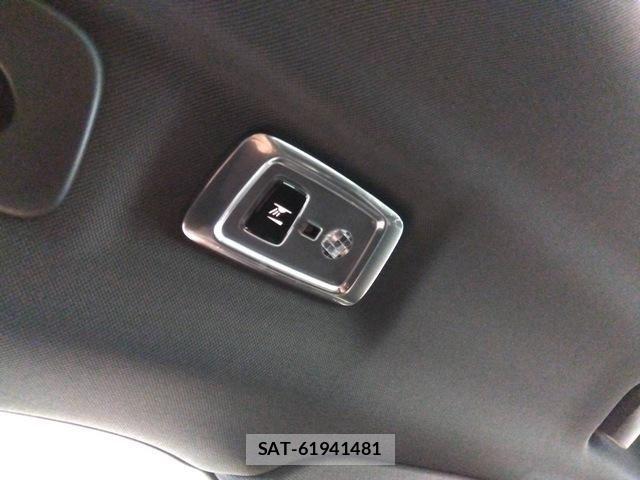 Volvo XC60 2021-09 8338409-22